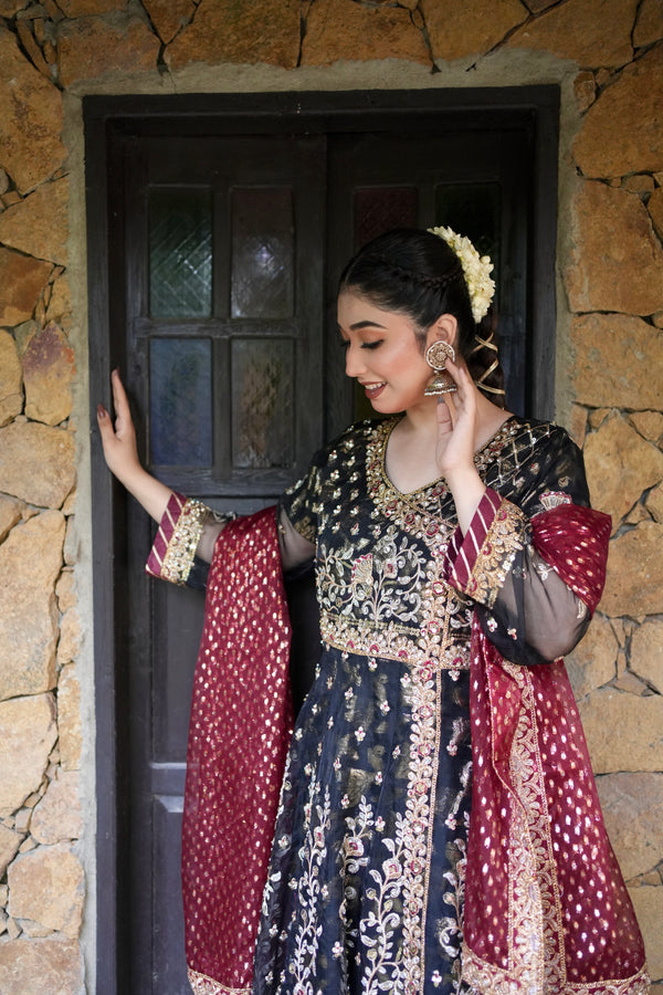 Noor e sahar   black flared angarkha maxi