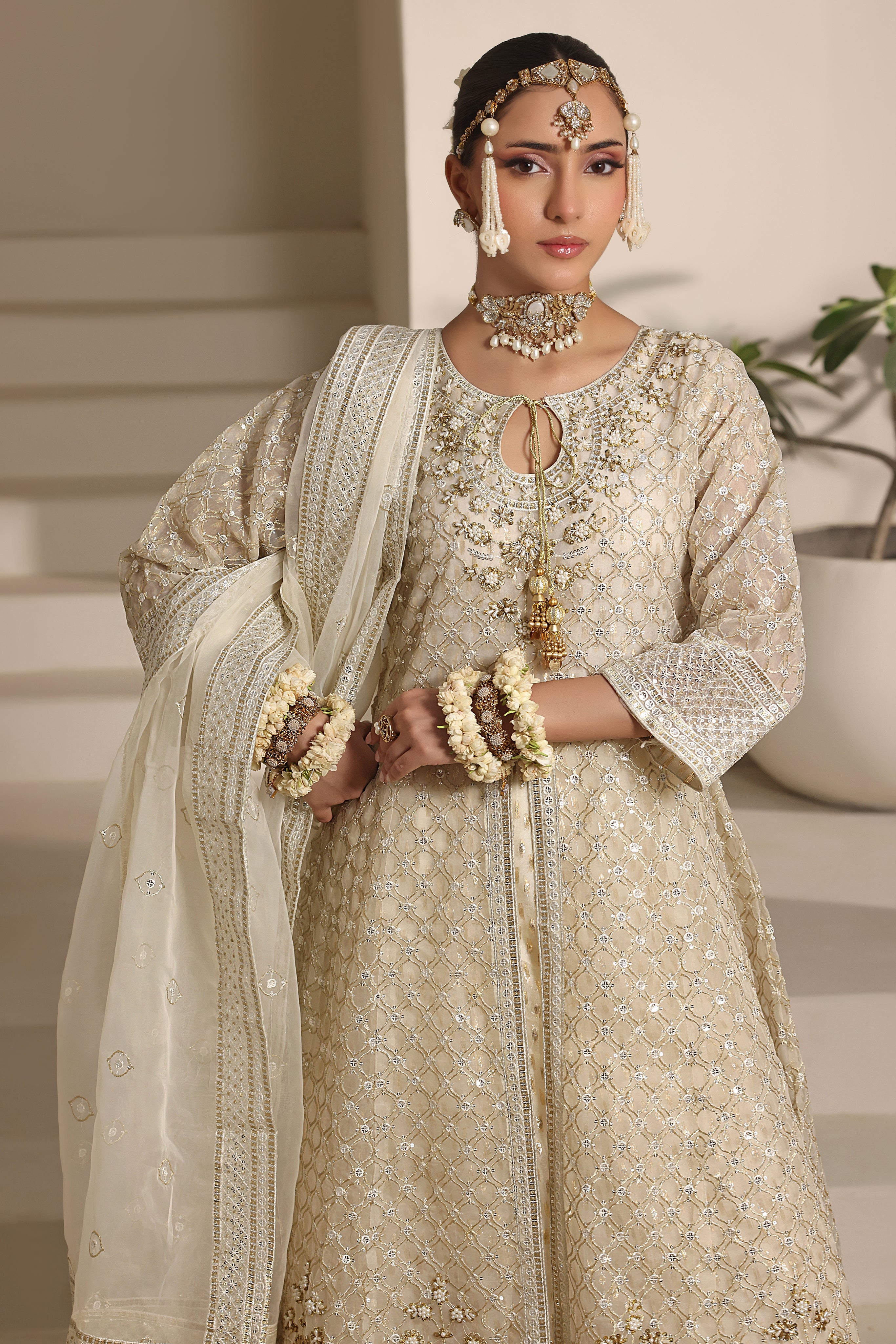 ZYNEP – Parl White Maxi 🕊️