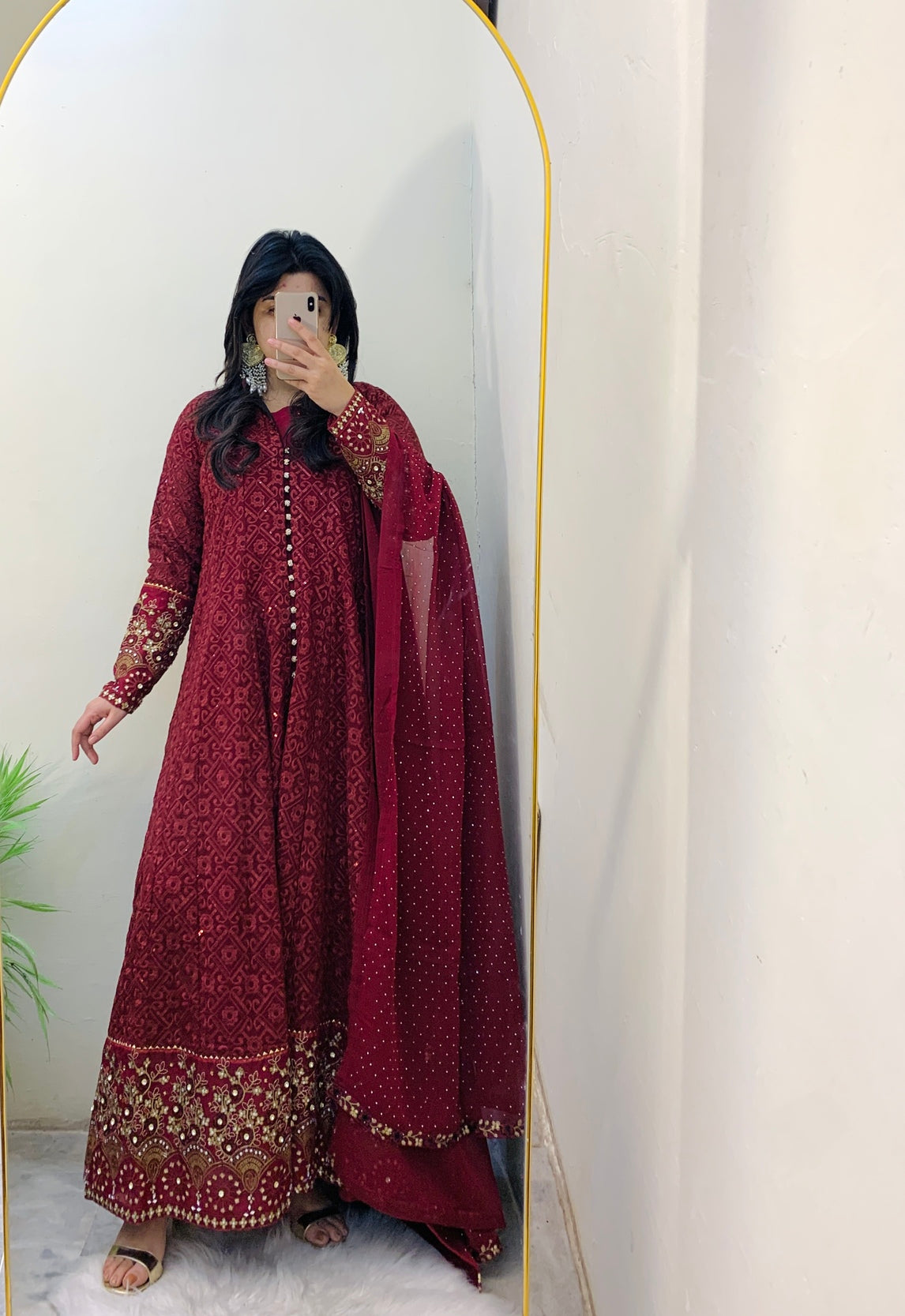 Mahrosh - Maroon chikankari Maxi