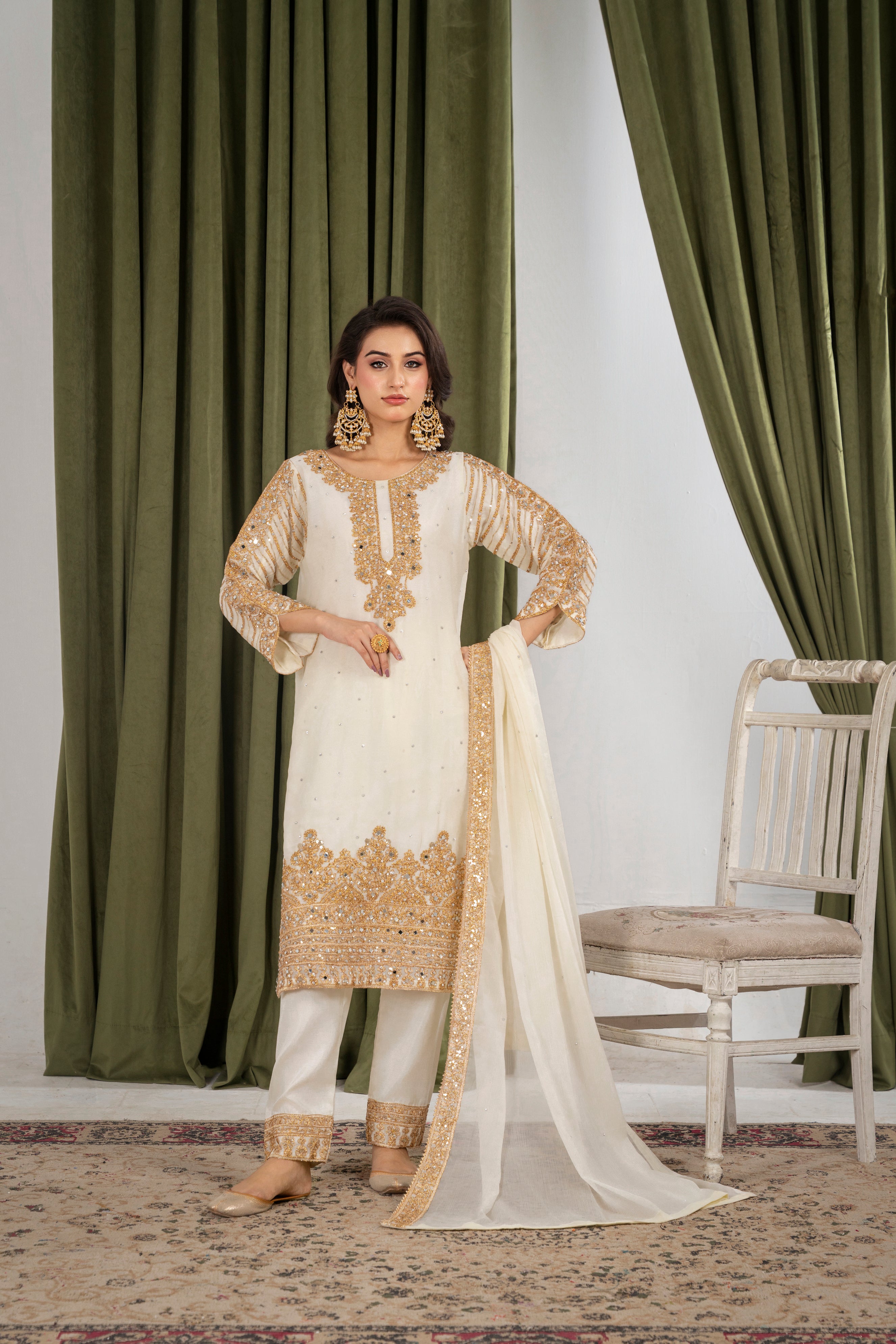 ZUHAL - Chiffon Half White & Gold