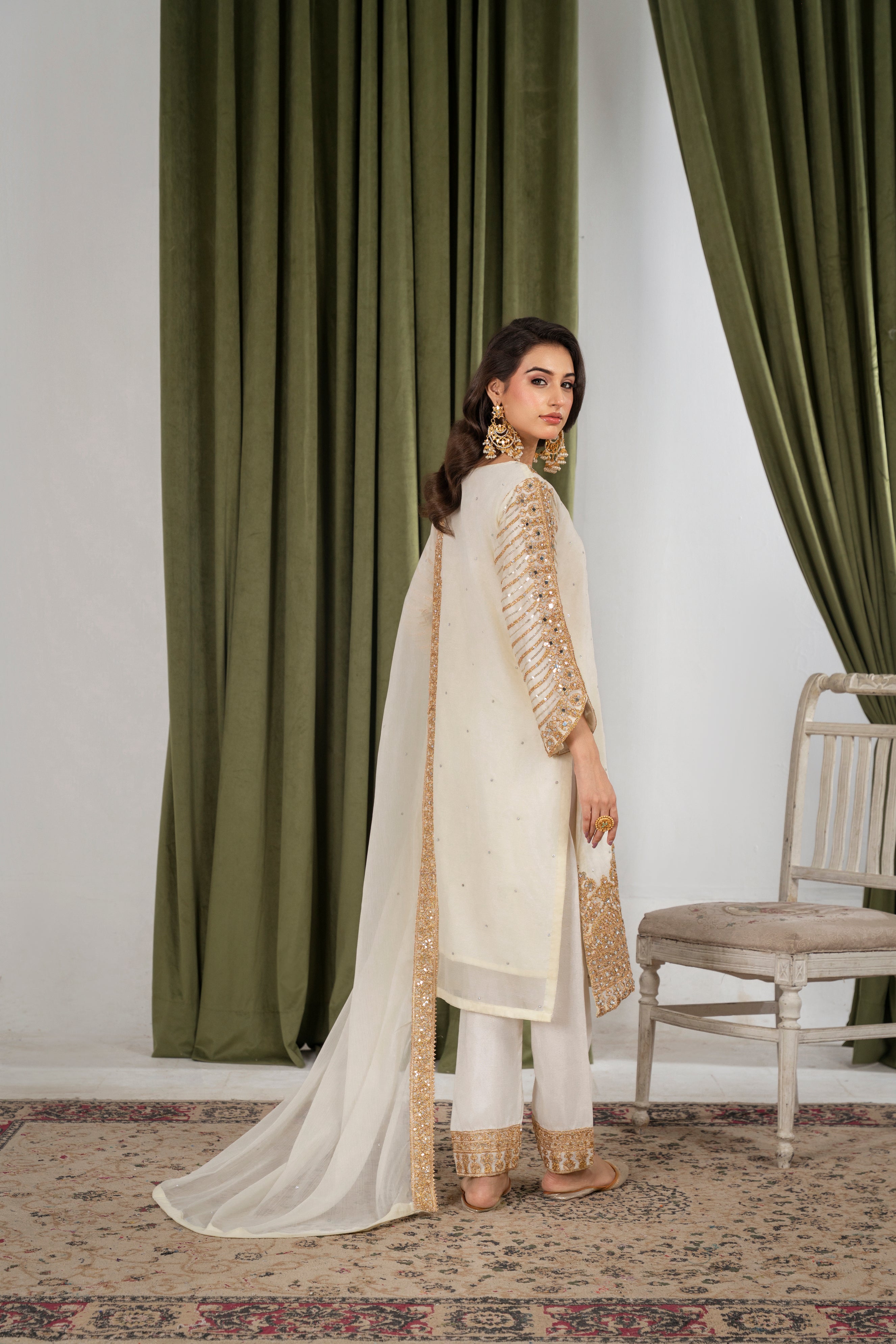 ZUHAL - Chiffon Half White & Gold