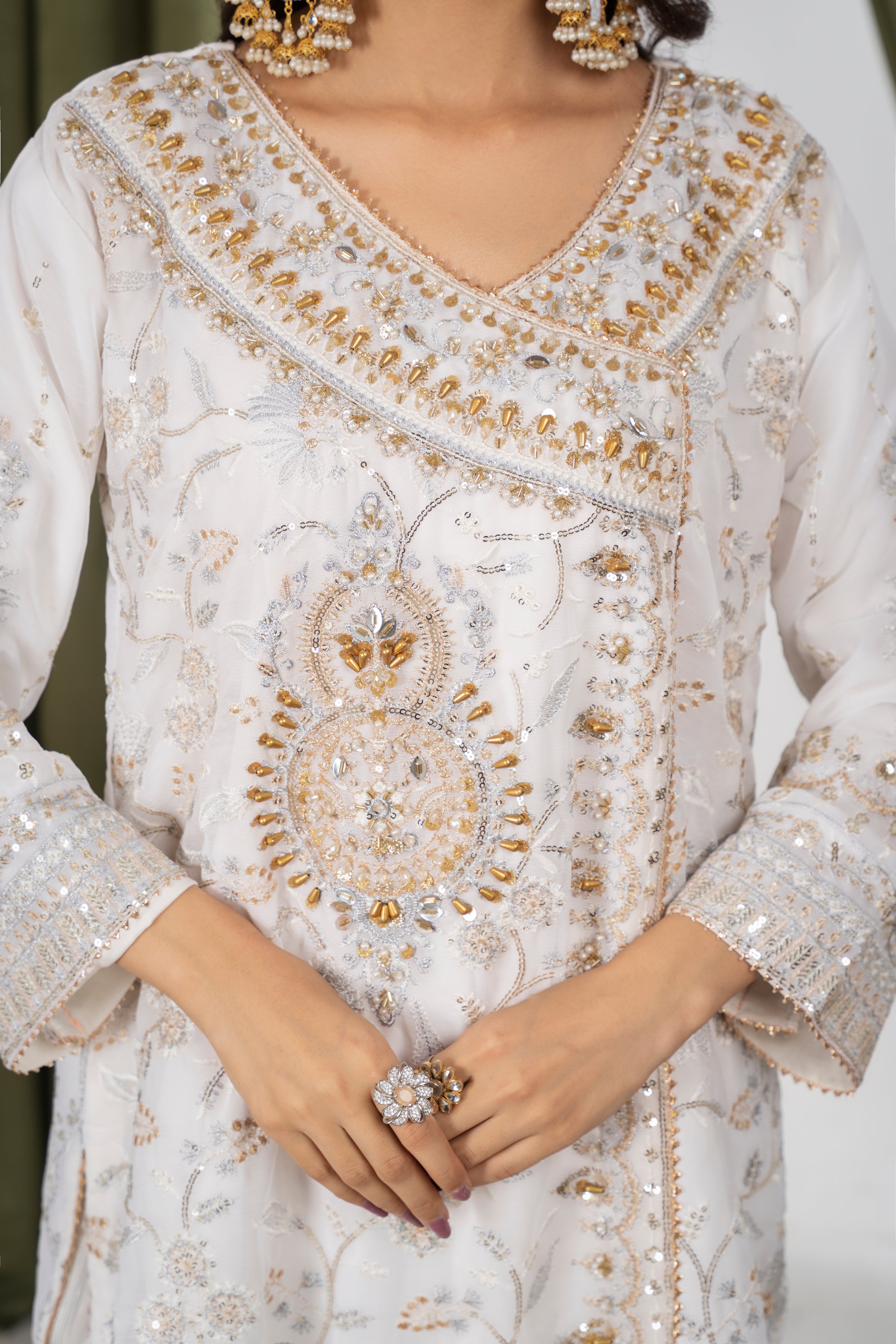 Beyza White & Gold Angrakha