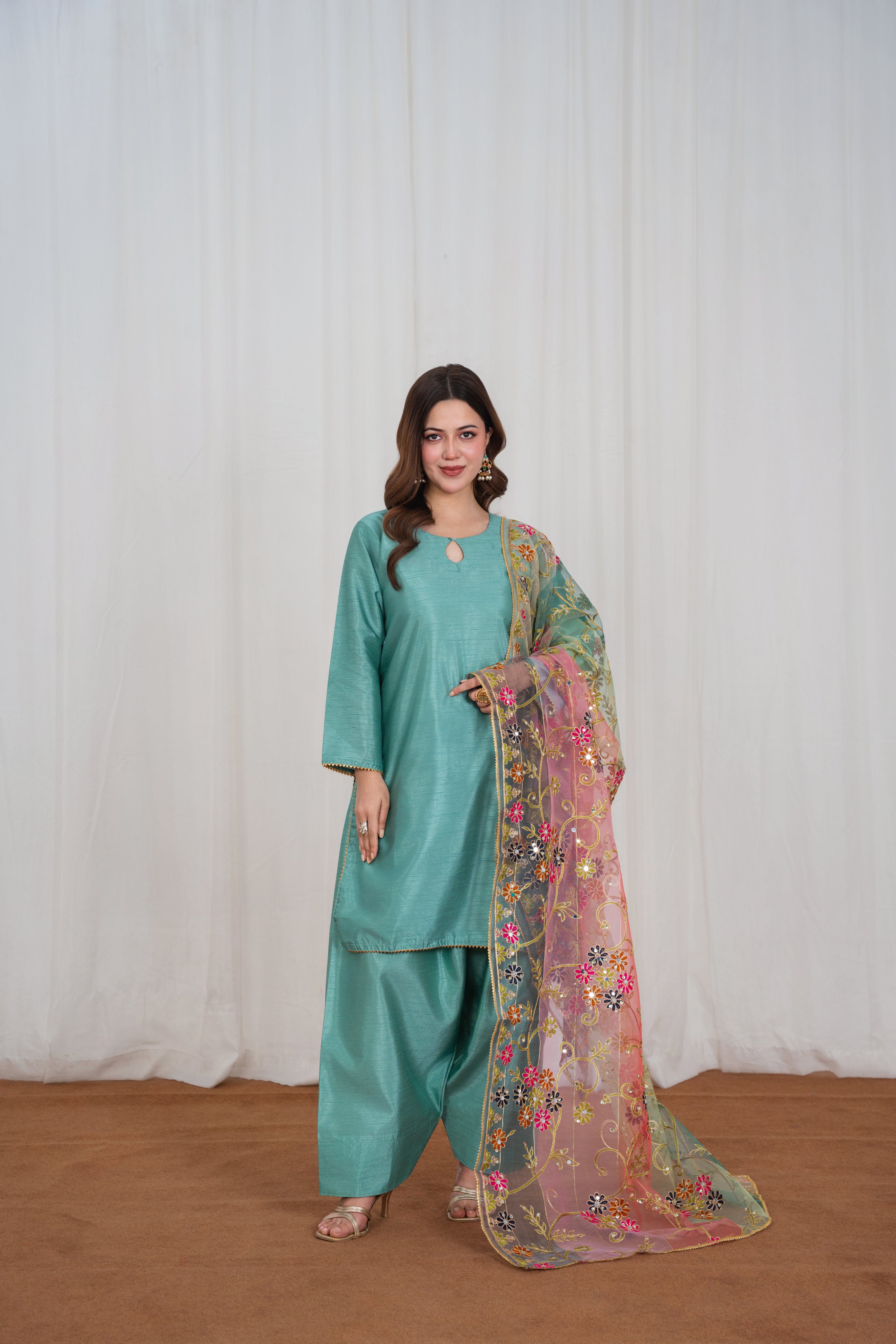 Narin Seaform Blue Farshi