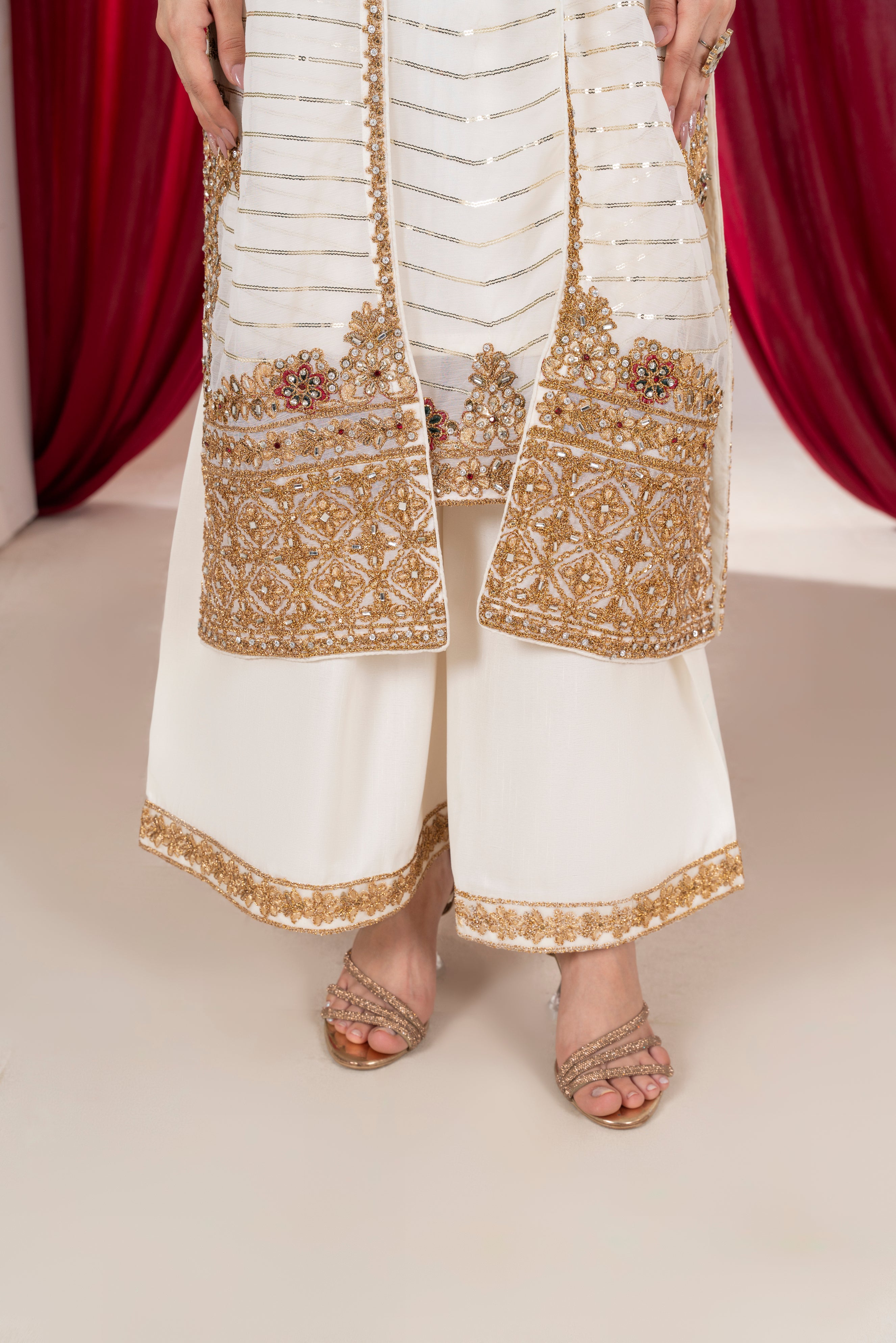 Elara Bloom - White & Gold Dori Coat