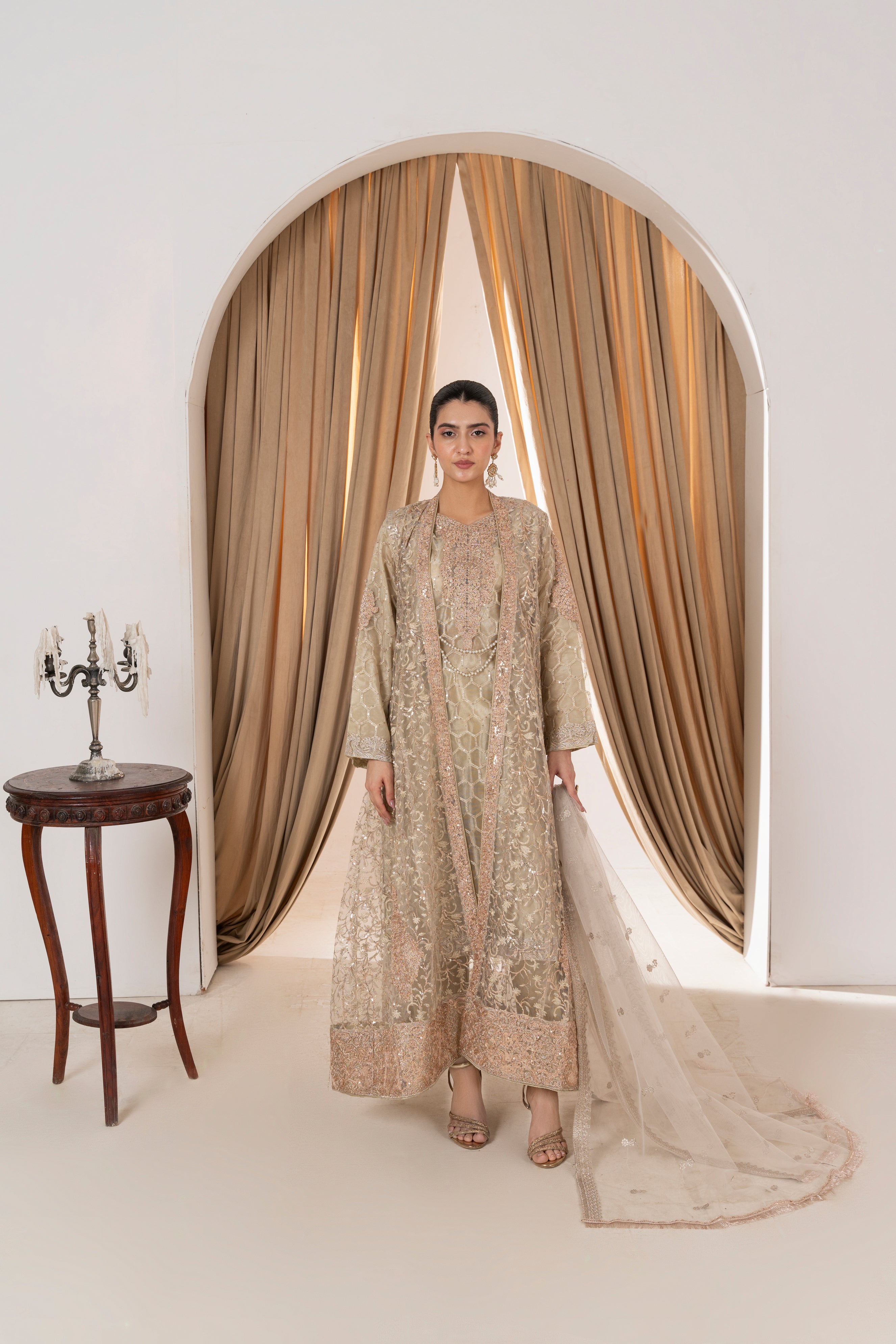 Harika Pista Pearl Coat