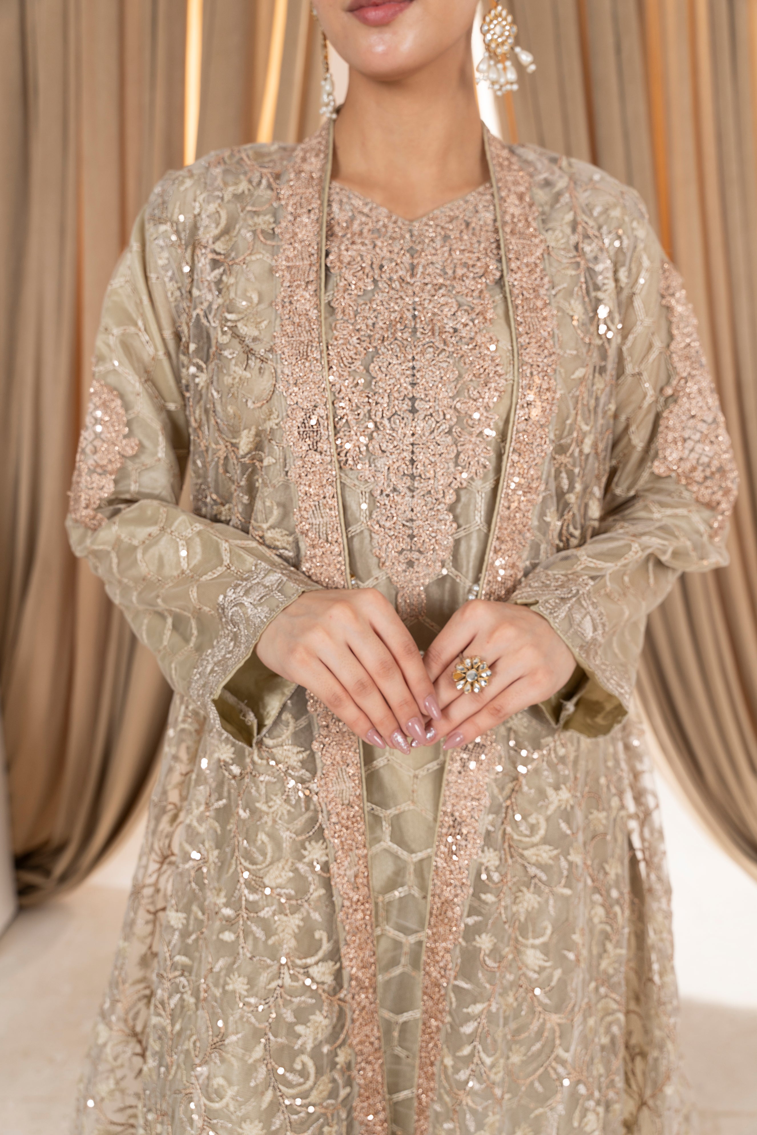 Harika Pista Pearl Coat