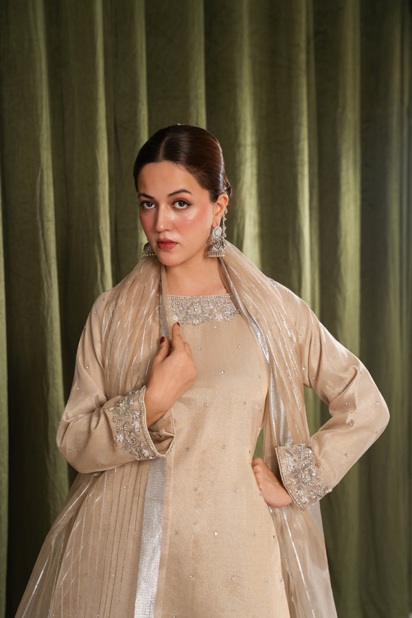 Mahira farshi gharara sunset gold